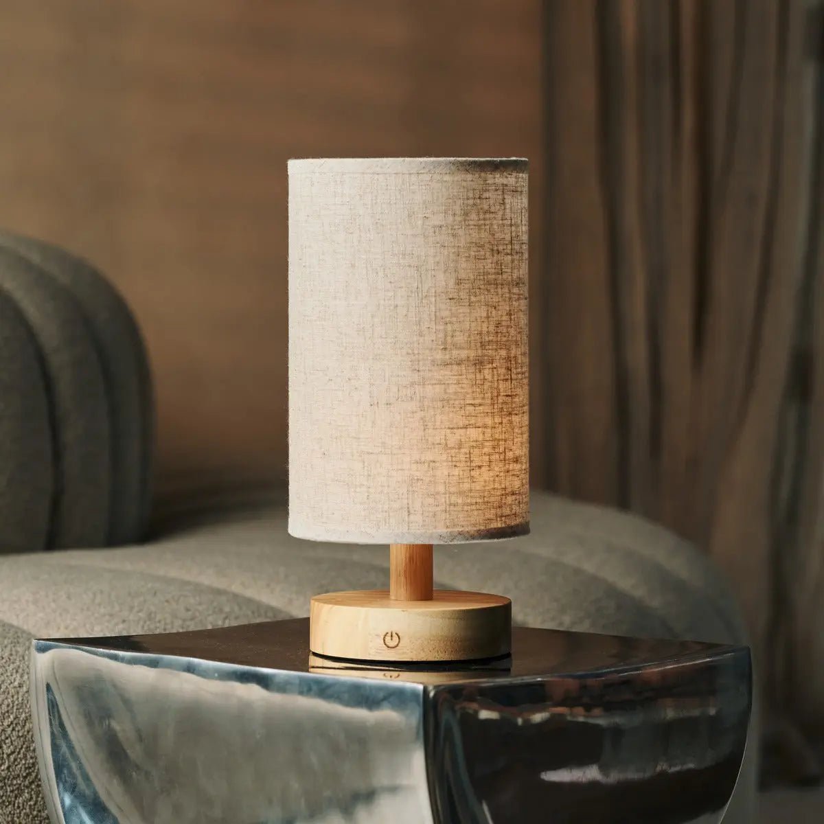 Ben lichtbruine houten tafellamp-oplaadbaar en dimbaar