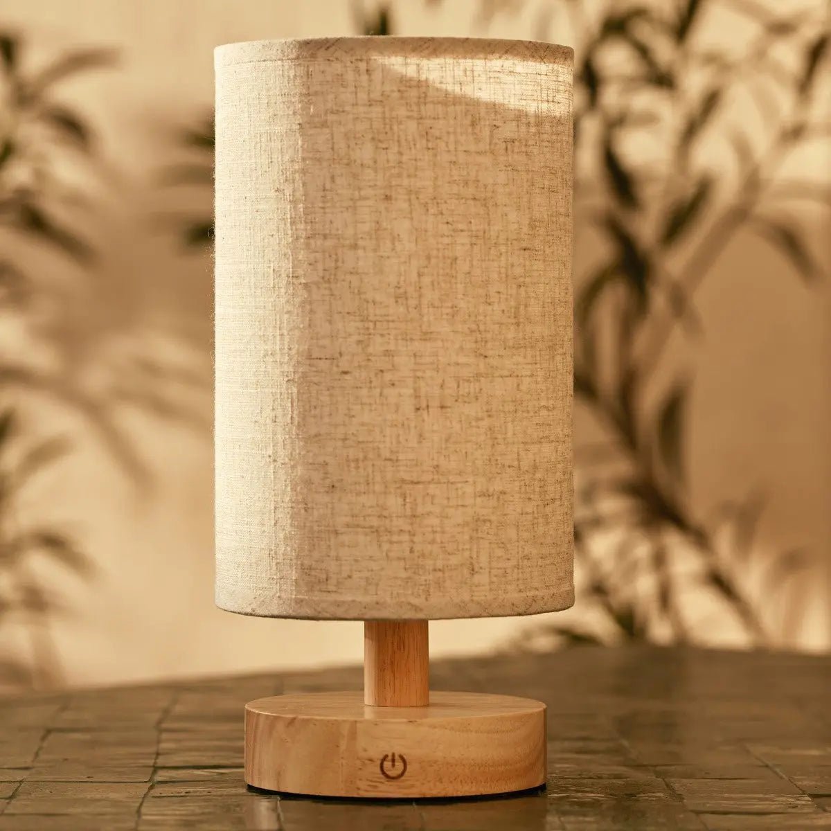 Ben lichtbruine houten tafellamp-oplaadbaar en dimbaar