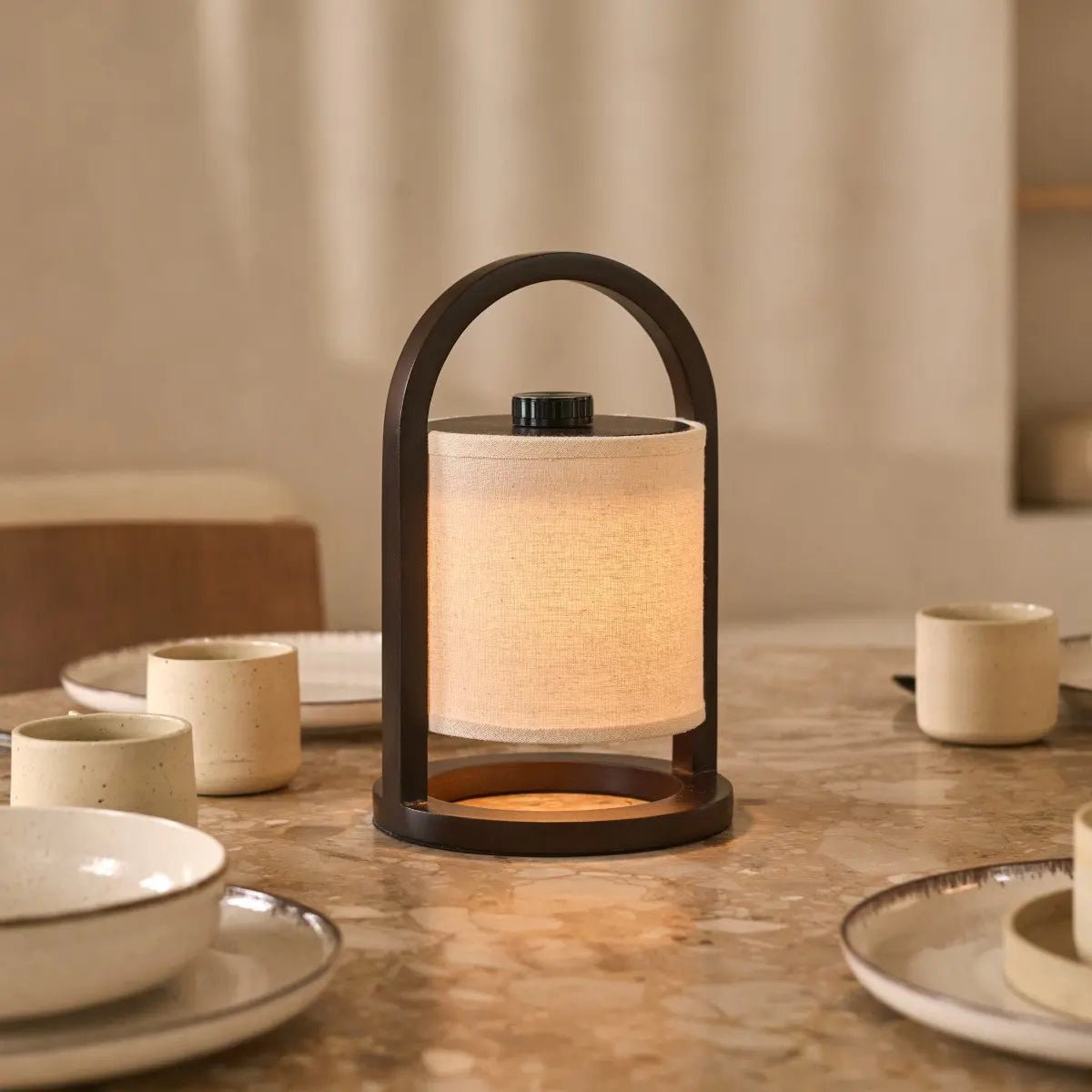River Donkerbruine Draadloze Houten Lamp – 100 uur batterij & Dimbaar
