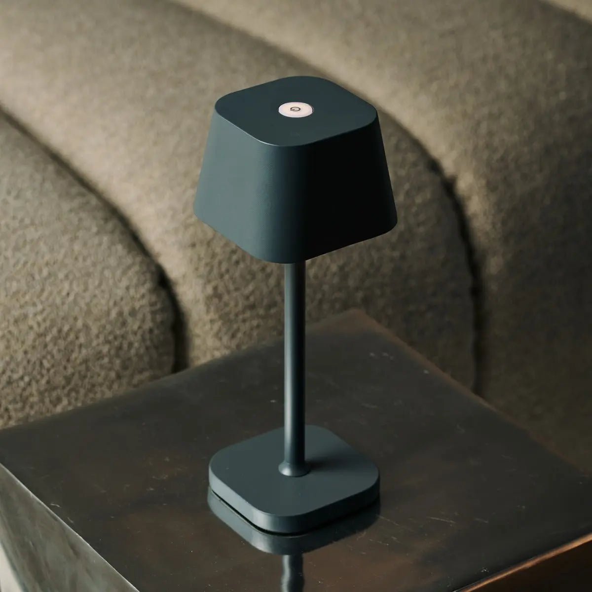 Ava Stone Gray - Oplaadbare tafellamp | Stijlvol, draadloos lamp en dimbaar