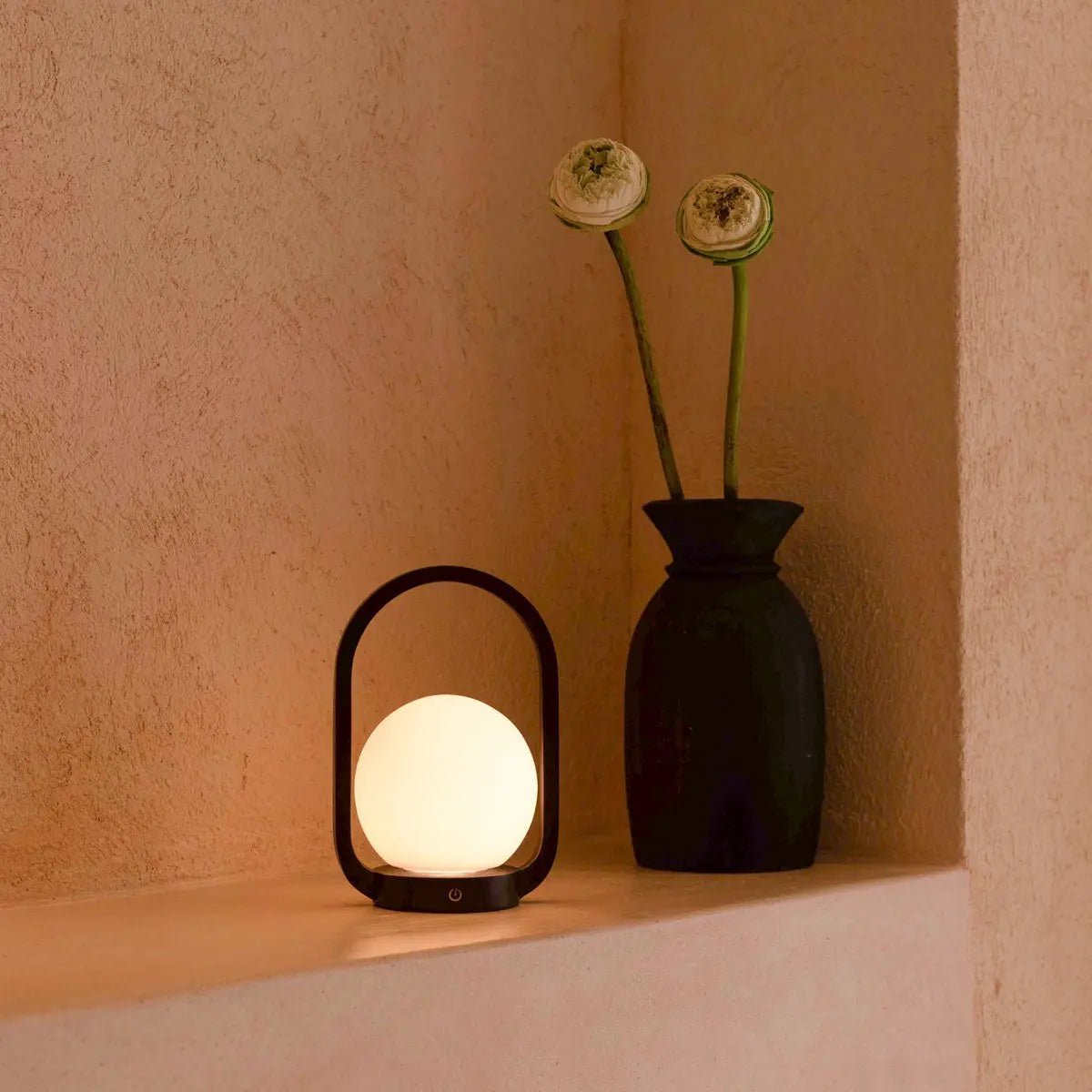 Skye Donkerbruine Houten Snoerloze Lamp | Oplaadbaar en dimbaar ontwerp